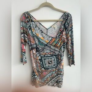 Weston Wear Geometric Print V-Neck Top in Teal, Coral, Yellow, Black